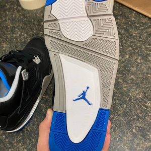 Jordan 4 Alternate Motorsports